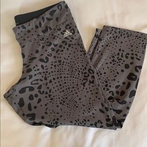 Adidas leggings